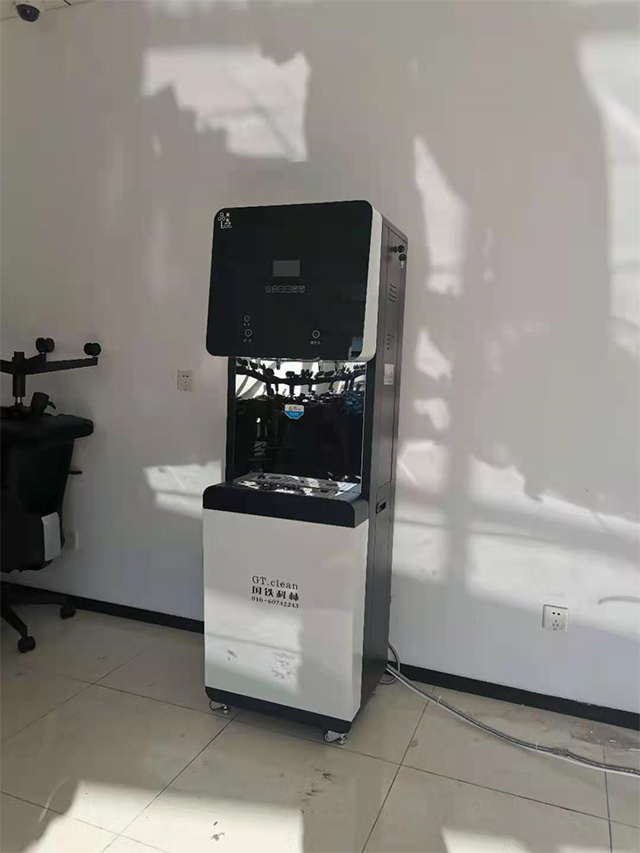 國林小知識：開水器和直飲機(jī)有什么區(qū)別？