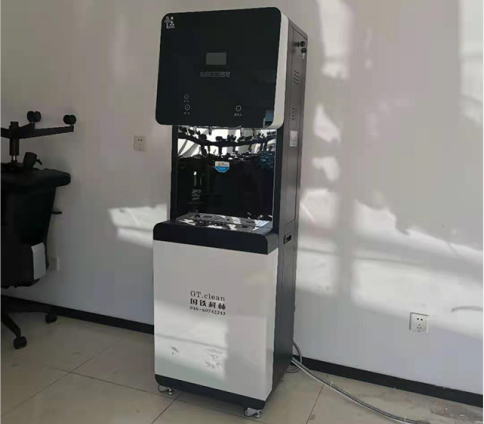 國林小知識：開水器和直飲機有什么區(qū)別？